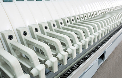 選擇廂式污泥壓濾機濾板的材質(zhì)應該注意什么？