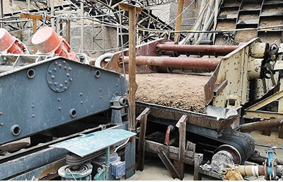 可移動的洗沙生產線：附廂式濾機方便快捷